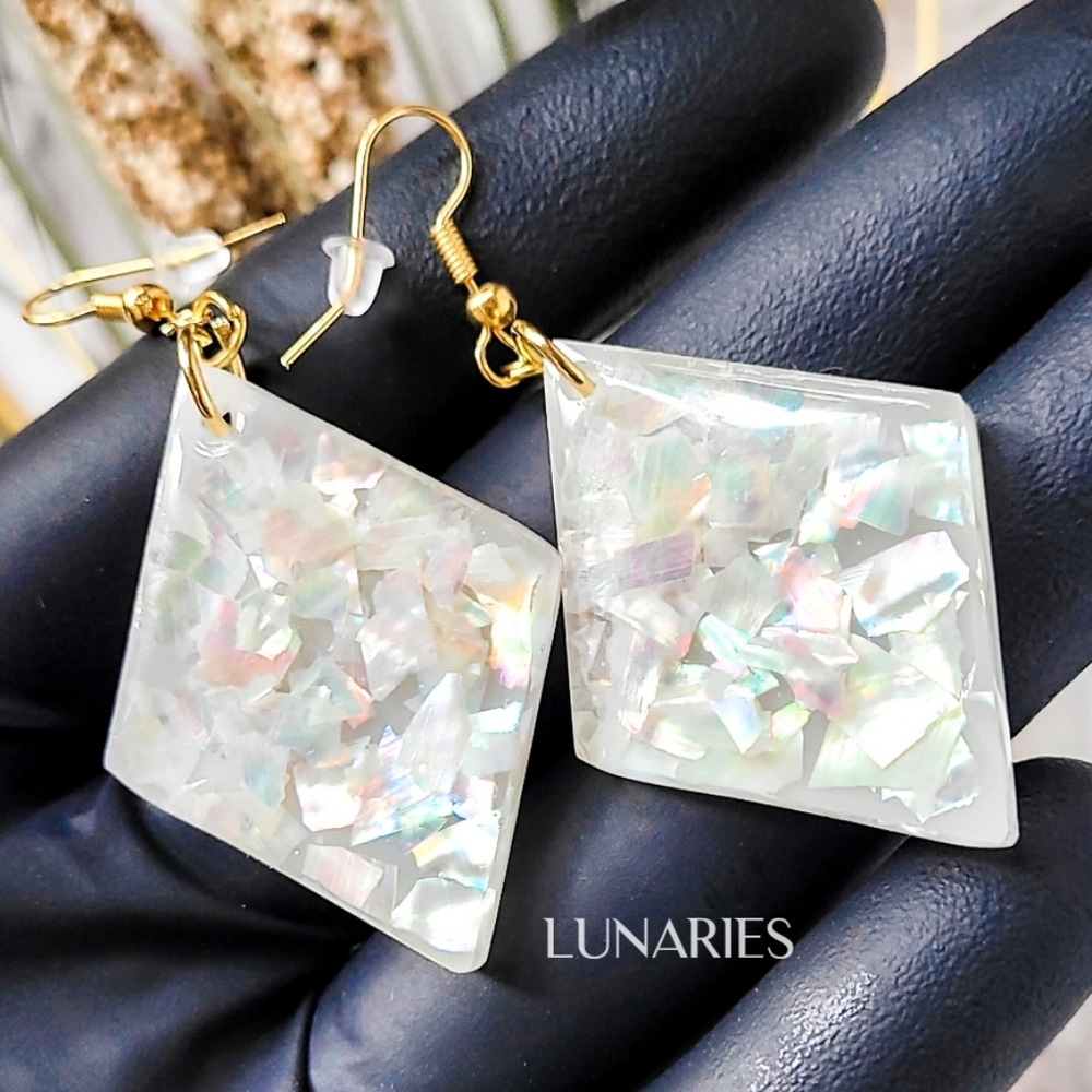 Mother Of Pearl White Pearl Resin Earrings, Rhombus Dangles, Hypoallergenic #202